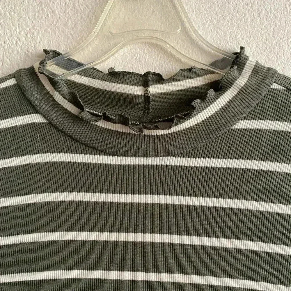 🆕Justice Striped Crop Top 14/16🆕